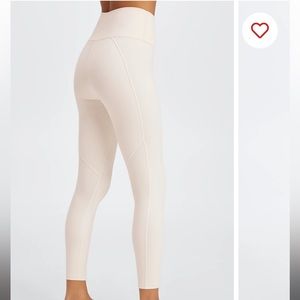 Fabletics Define 7/8 in “Egret” Winter White (like new)